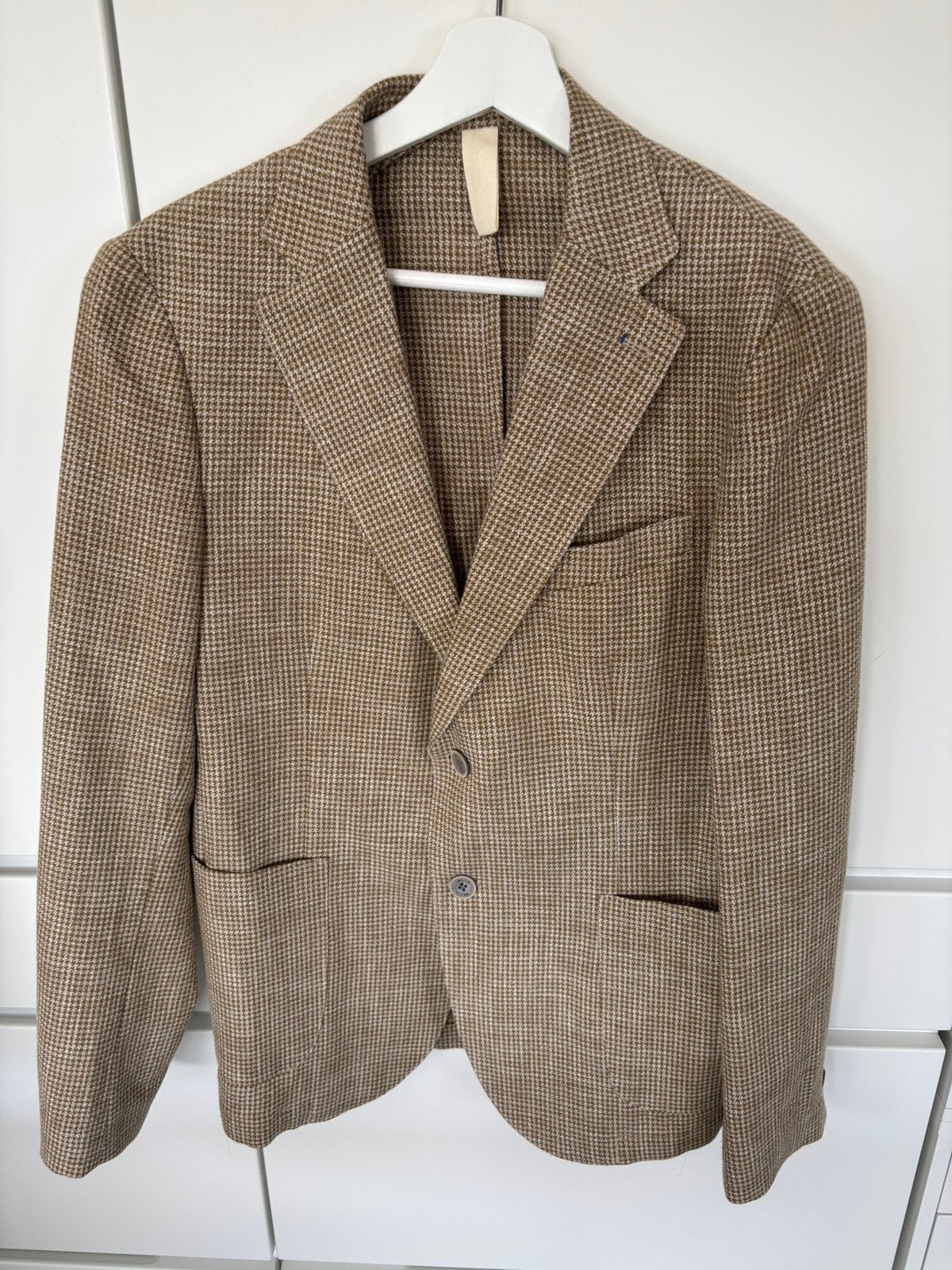 Besilent blazer - maat 48, Ophalen, Zo goed als nieuw, Maat 48/50 (M), Beige