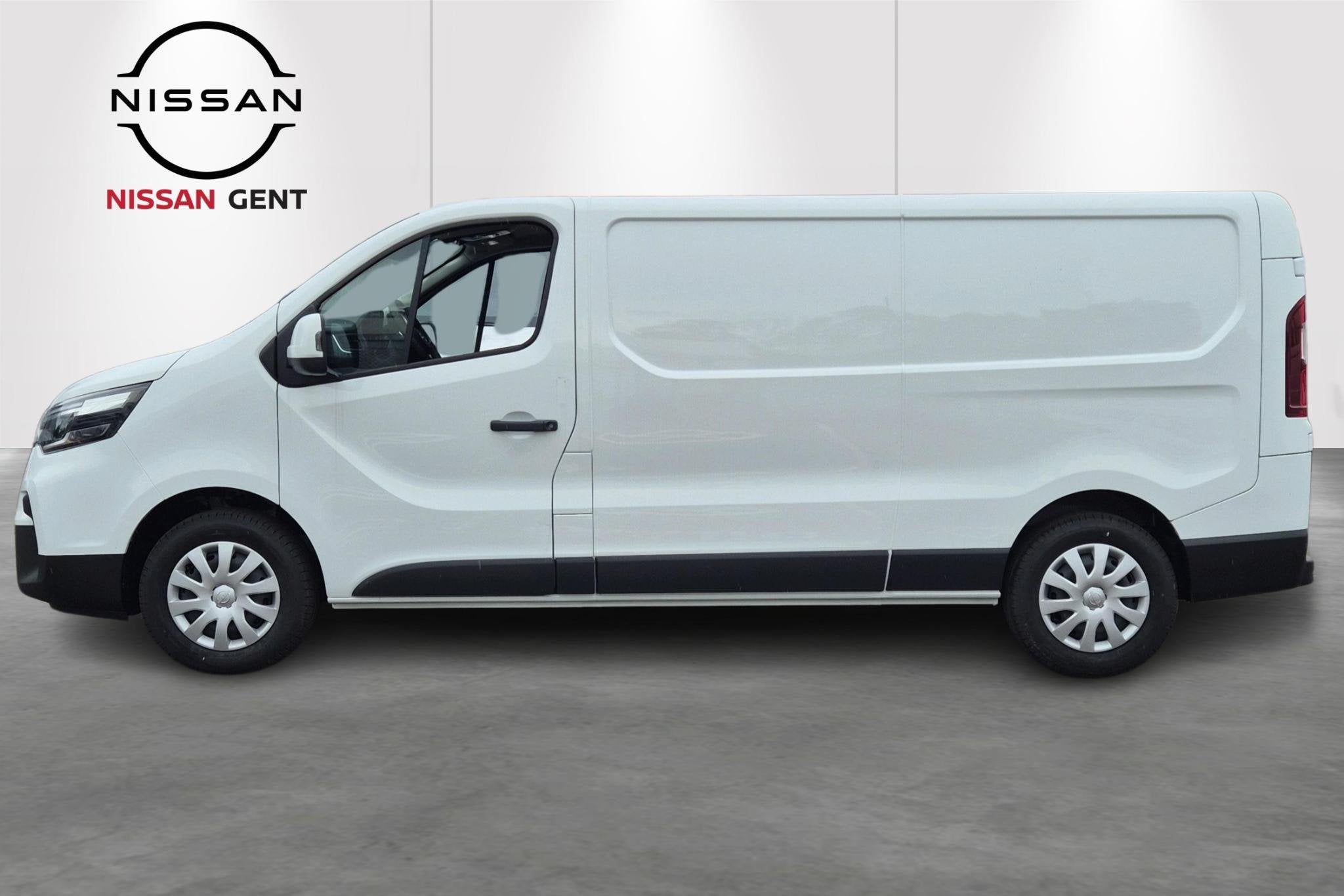 Nissan Primastar L2H1 N-Connecta Automaat - Navi - Cruise Co, Auto's, Stof, 110 kW, 4 cilinders, Wit