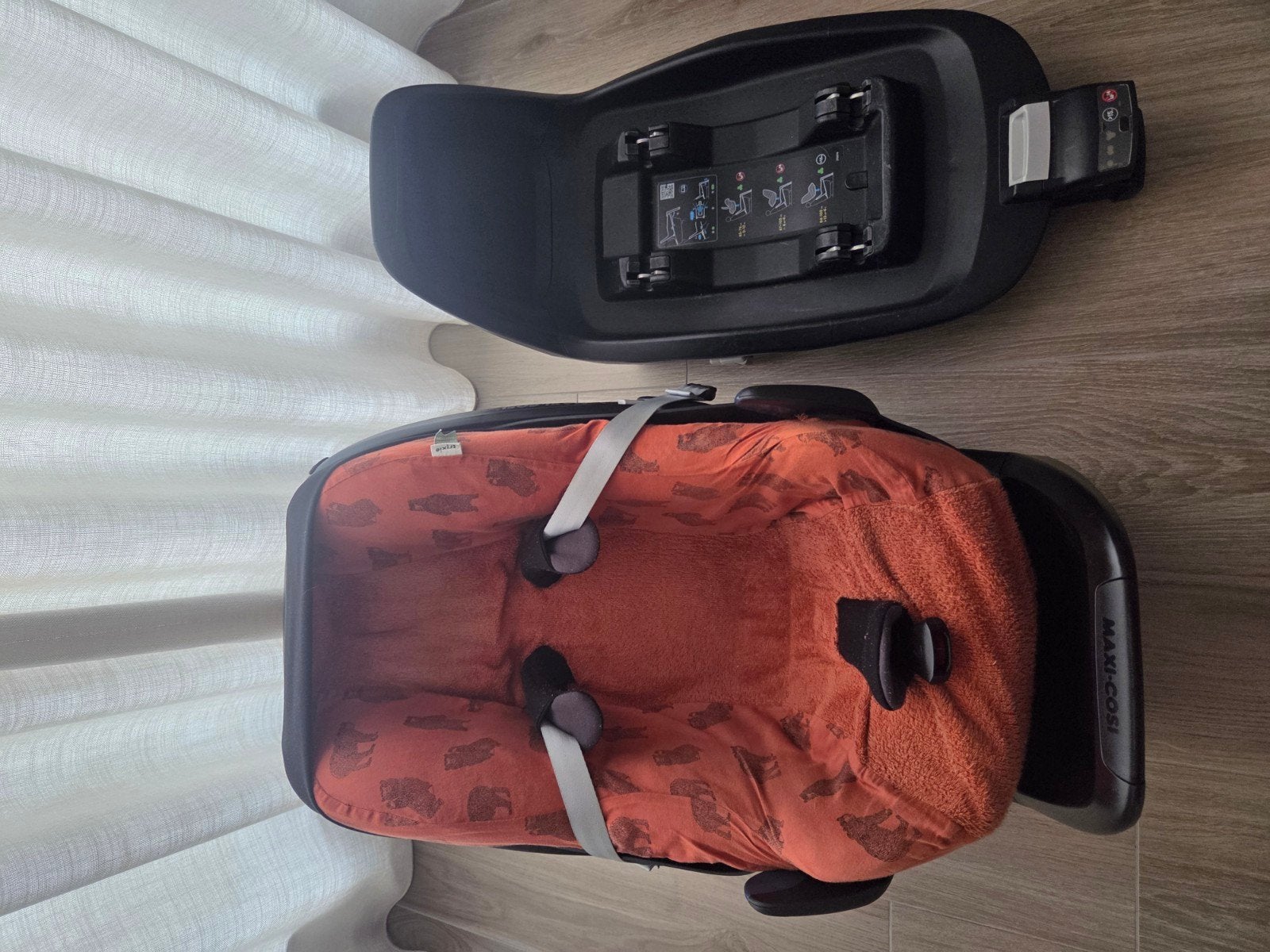 2x isofix FamilyFix2 met maxicosi, Enlèvement, Maxi-Cosi, Isofix