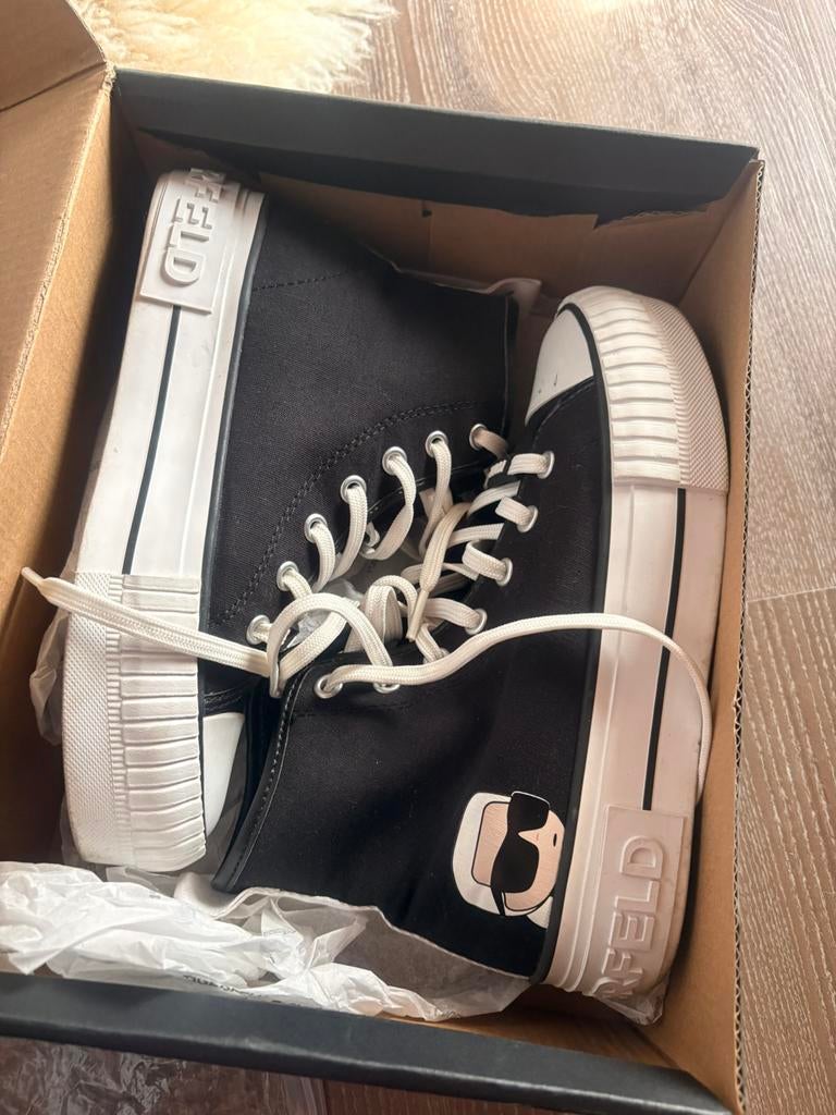Baskets karl lagerfeld, Sport en Fitness, Schaatsen, Overige typen, Zo goed als nieuw, Ophalen, Overige merken