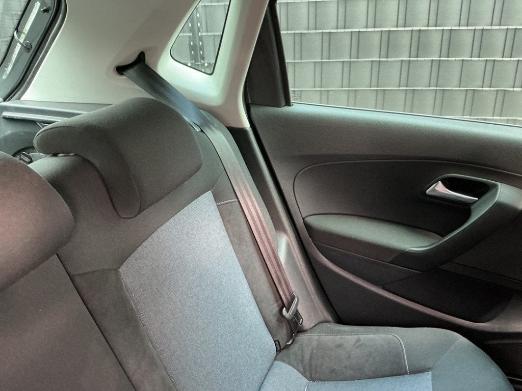 VEILIGHEIDSGORDEL LINKS ACHTER Polo V (6R) (|6R0857805|), Auto-onderdelen, Gebruikt, Volkswagen, Volkswagen AG, Kundenbetreuung@volkswagen.de
