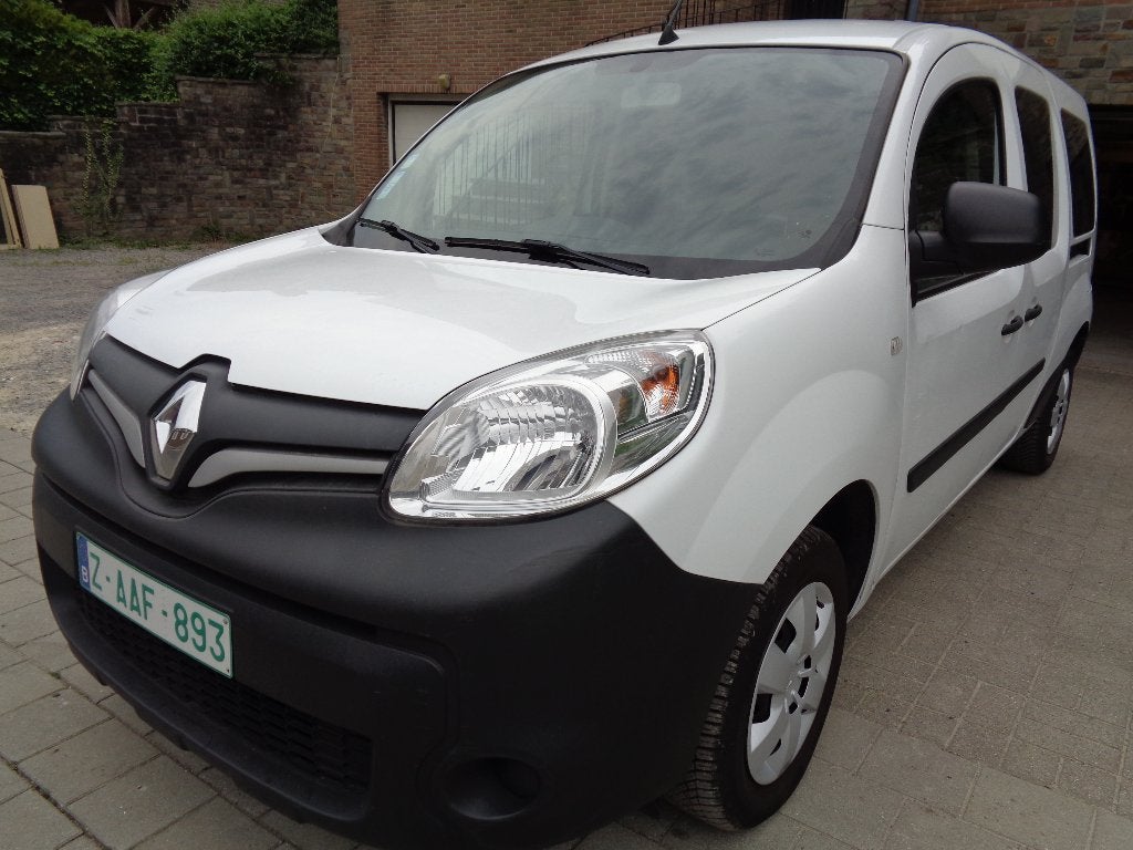 Renault Kangoo 1,5dci Maxi Euro 6 Pret immat *7.000+TVA*, Auto's, Bestelwagens en Lichte vracht, Bedrijf, Te koop, ABS, Airbags