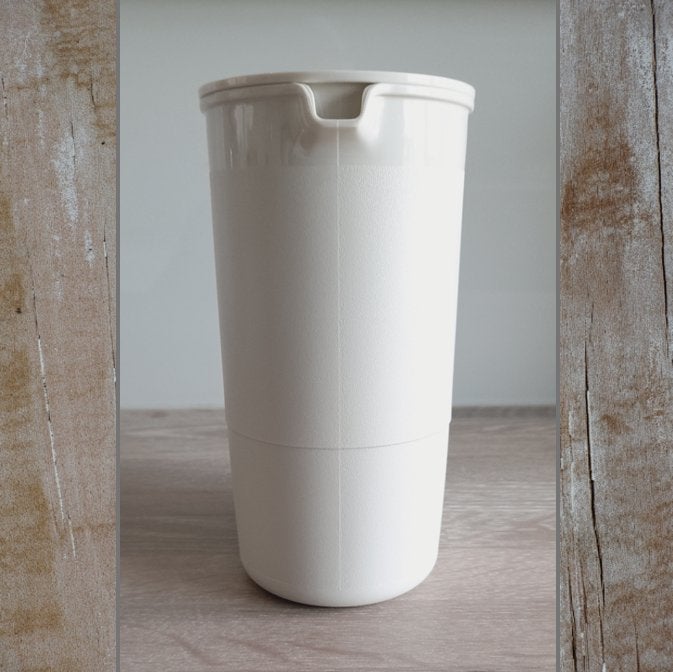 TUPPERWARE VINTAGE - PICHET + COUVERCLE, Enlèvement ou Envoi, 1000 ml, Récipient ou Bol, Crème
