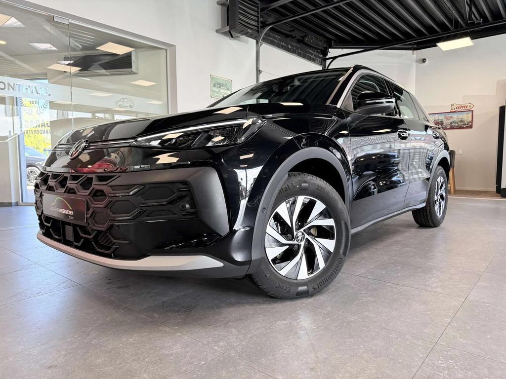 Volkswagen T-Roc T-Roc 1.5 TFSI dsg * NEW MODEL *NEW CAR !, Autos, Volkswagen, Neuf, Achat, 110 kW, Noir