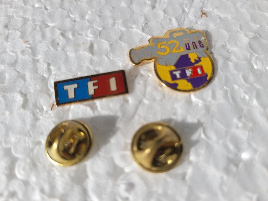 Set van 2 pinnen TF1/1990, Verzamelen, Verzenden, Zo goed als nieuw, Merk, Speldje of Pin