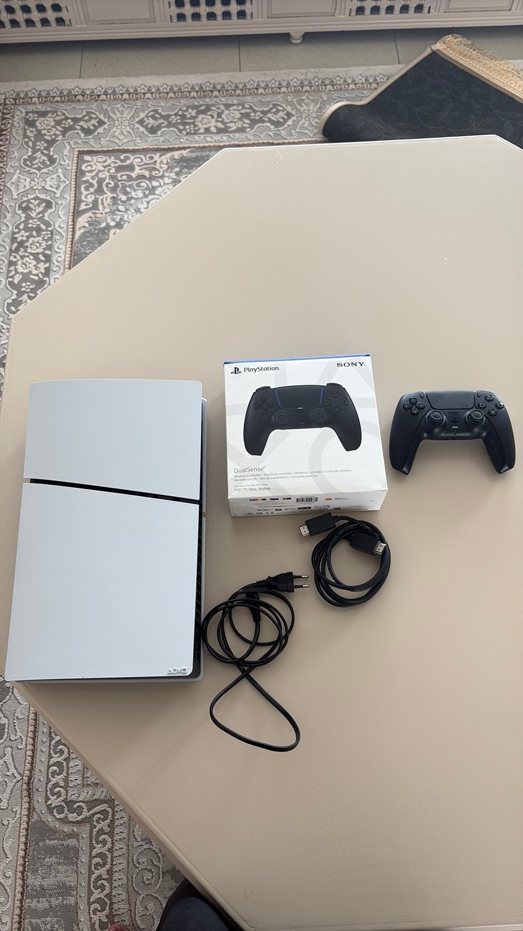 * PS5 met controller + doos van controller – topstaat, Games en Spelcomputers, Spelcomputers | Sony PlayStation 5, Zo goed als nieuw