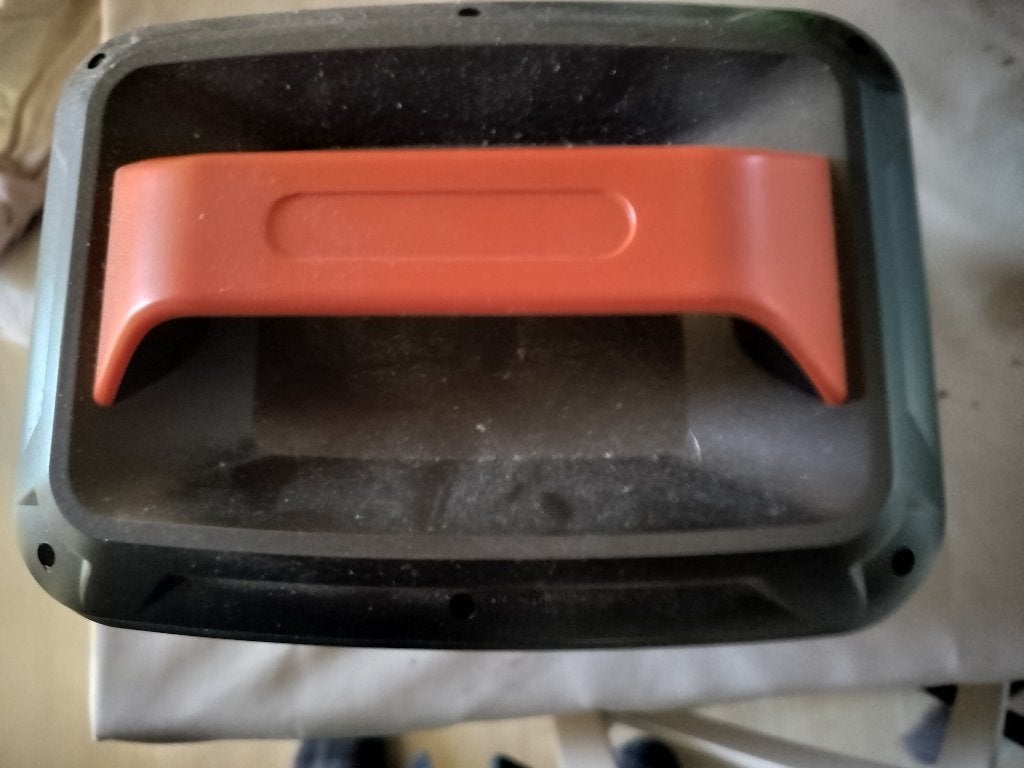 meeneem batterij 240 volt power, Ophalen, Zo goed als nieuw