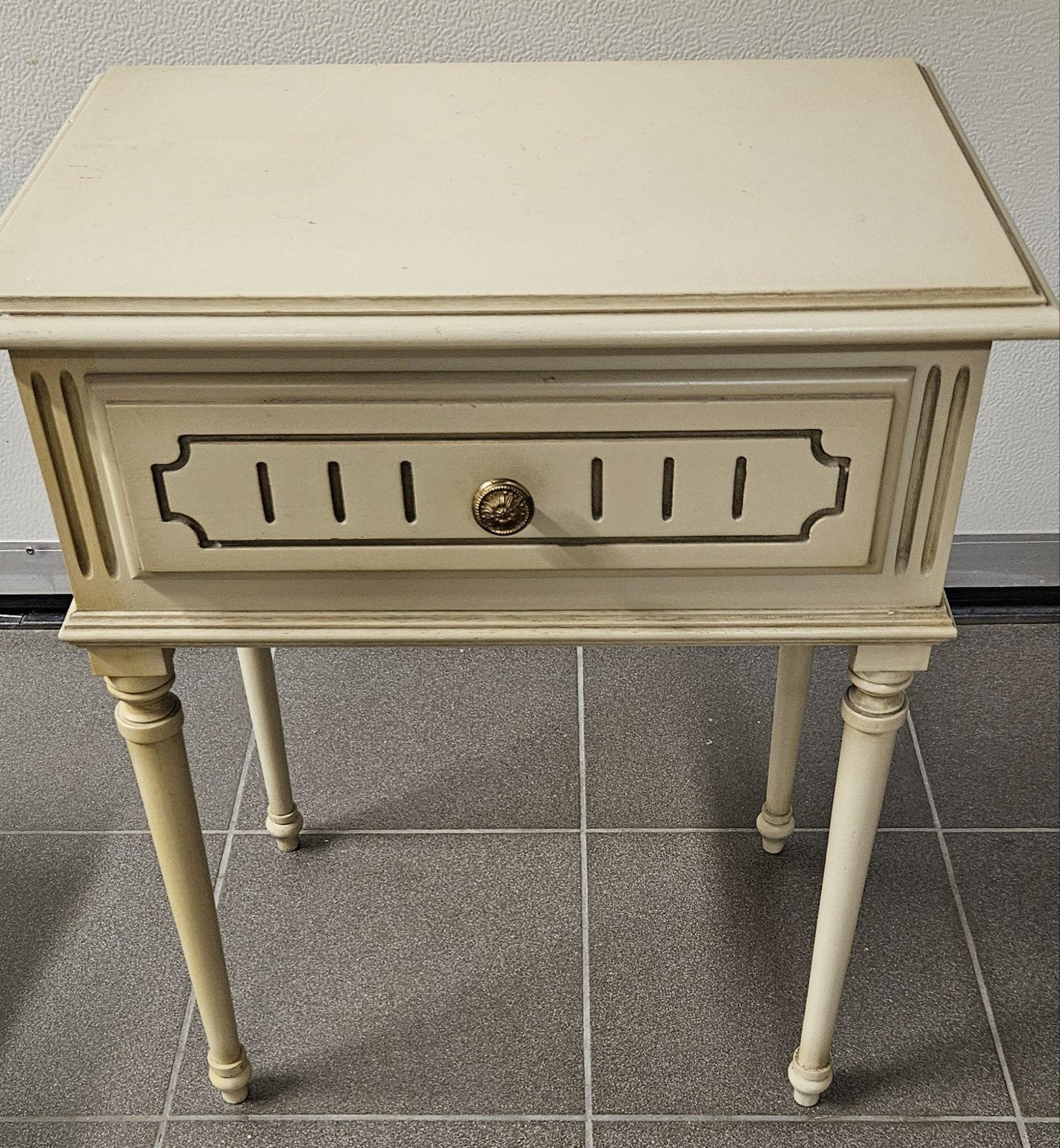 2 vintage nachtkastjes, Huis en Inrichting, Ophalen, Hout, 45 tot 65 cm, 55 tot 70 cm