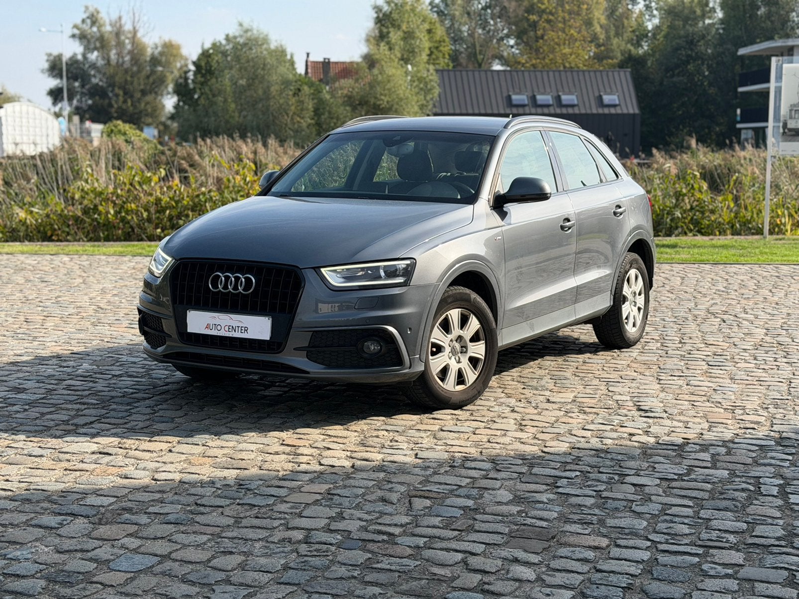 Audi Q3 2.0tfsi Automaat Quattro s-line 2014 137.000km, Auto's, Automaat, Euro 5, Elektrische ramen, 1984 cc
