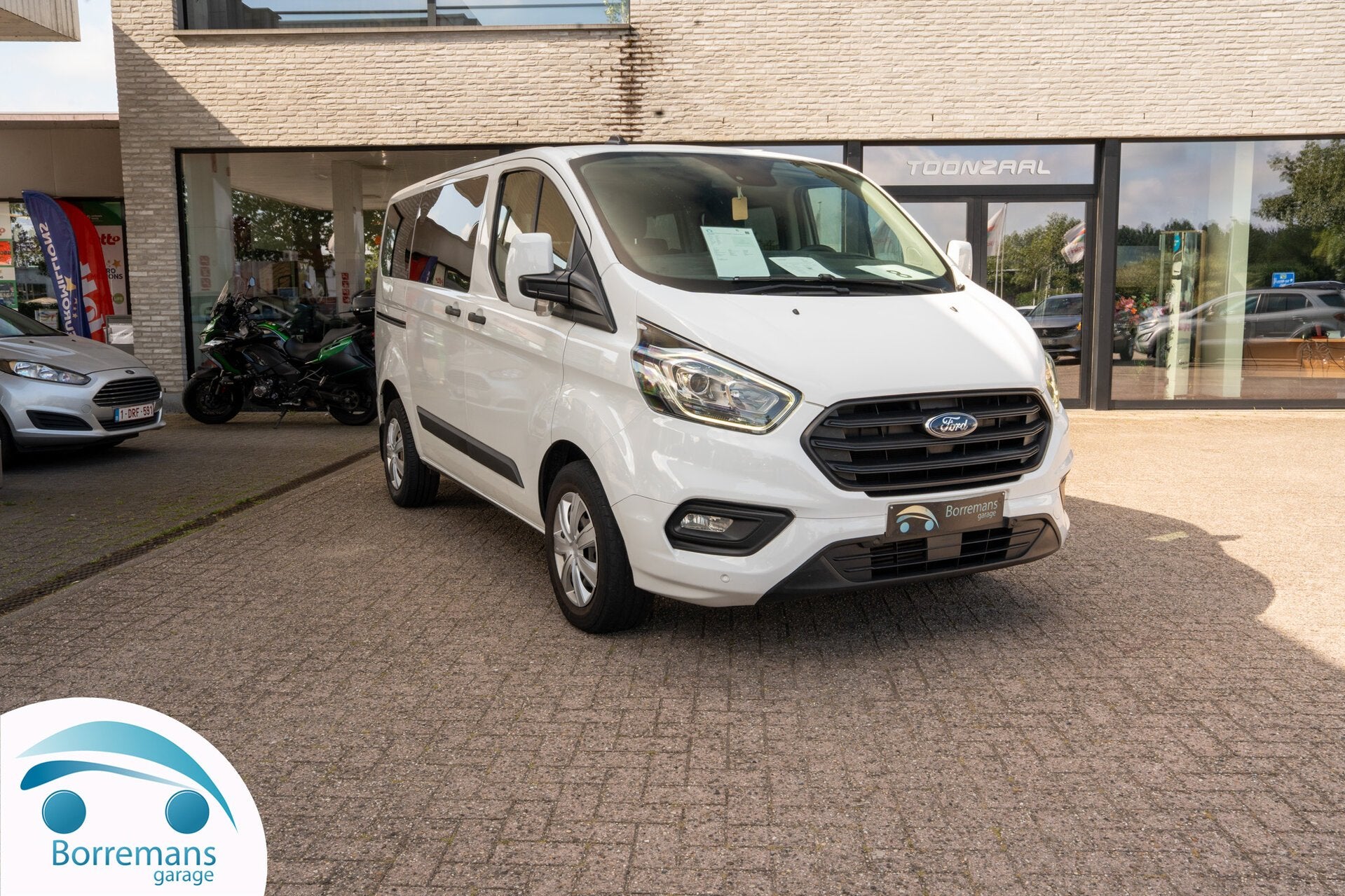 Ford Transit Custom 2.0 TDCi 9 Zitplaatsen | Trekhaak | Cru, Auto's, Ford, 0 kg, 1995 cc, 0 kg, Wit
