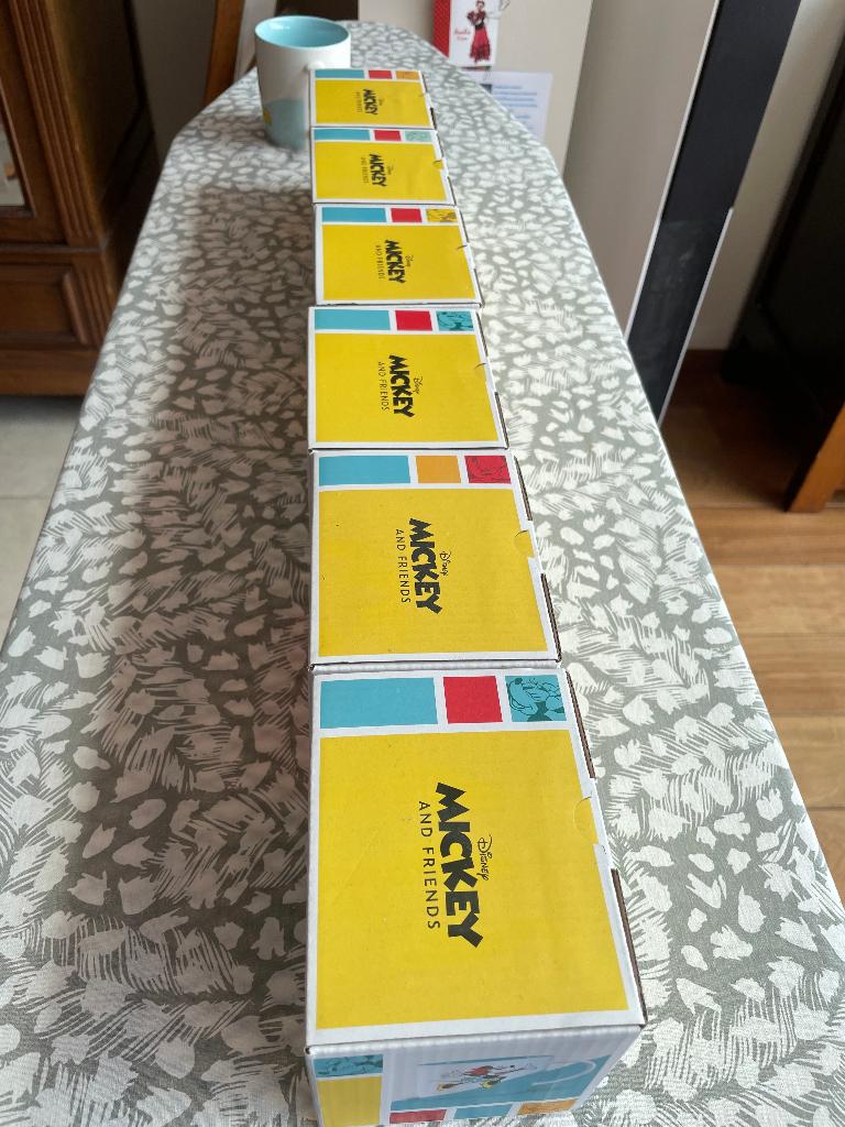 disney mokken, Verzamelen, Ophalen of Verzenden, Mickey Mouse, Nieuw, Servies