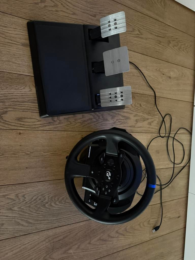 Trustmaster T300, Enlèvement, Autres marques, Comme neuf