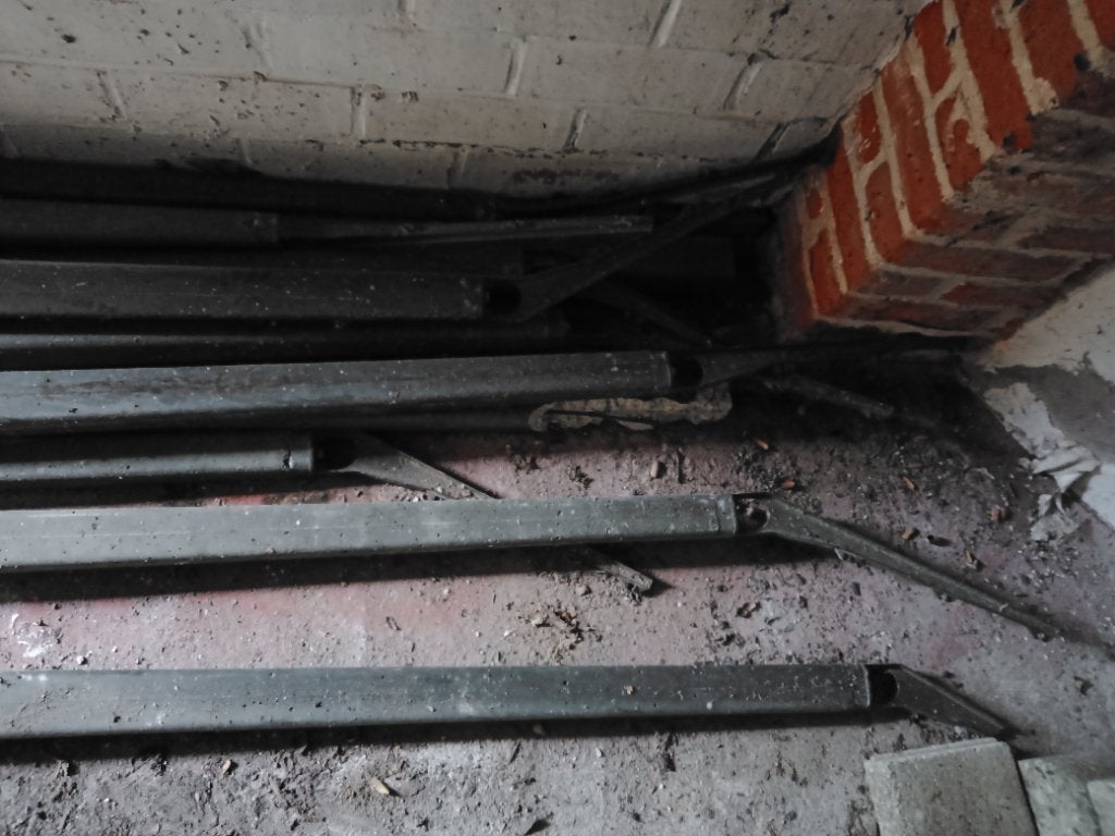Betonnen palen, Ophalen, Gebruikt