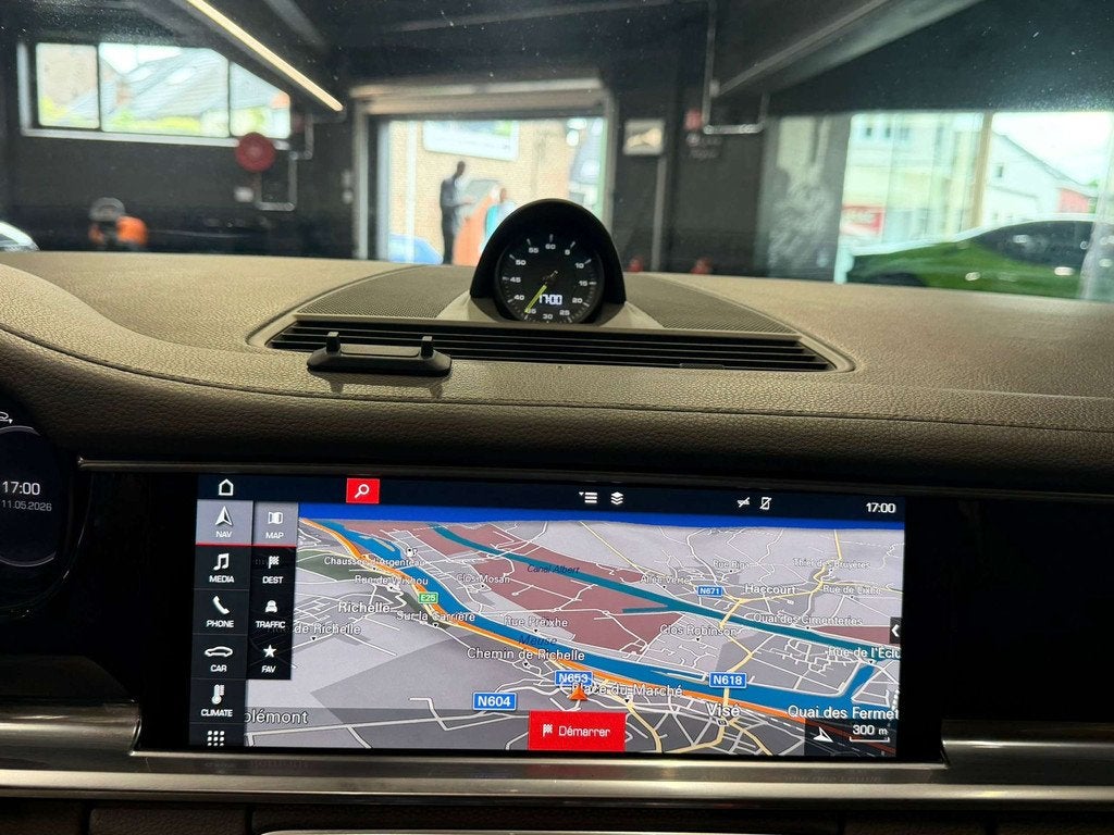 Porsche Panamera 4 e-Hybrid Sport Turismo 2.9 V6 * GARANTIE, Cuir, Argent ou Gris, Achat, Chargement par induction pour smartphones