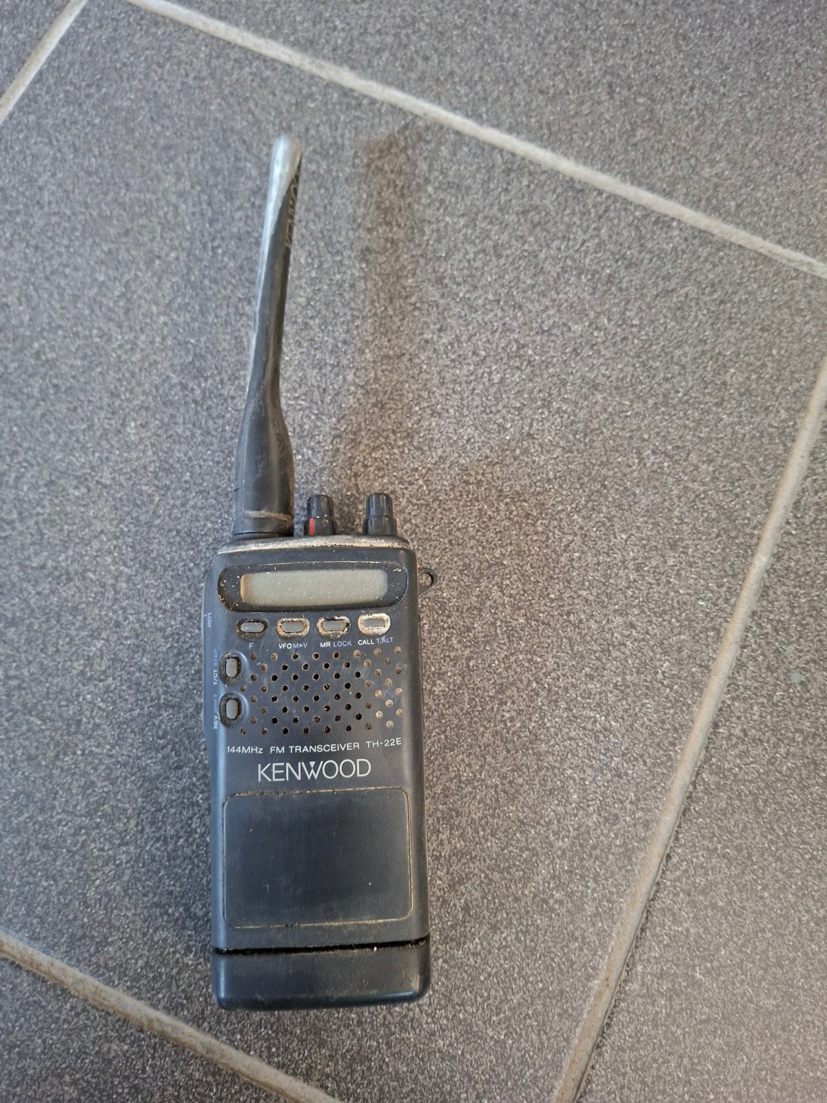 Kenwood TH-22E, Telecommunicatie, Ophalen