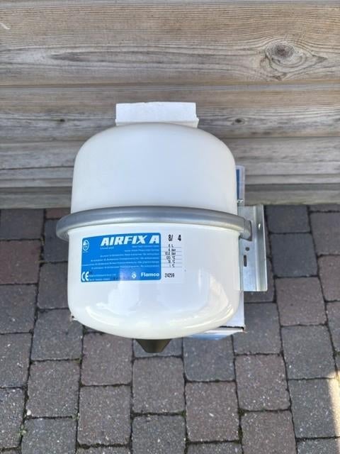 Expansievat, Doe-het-zelf en Bouw, Minder dan 20 liter, Ophalen, Nieuw, Boiler
