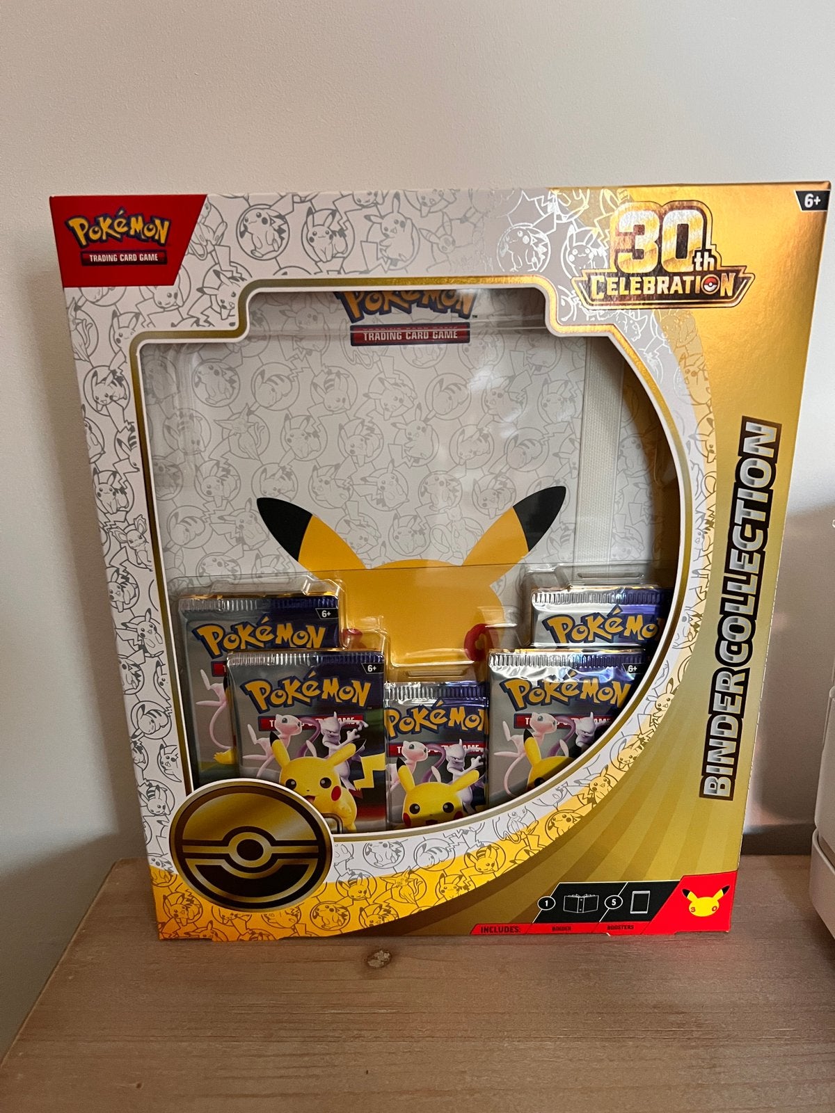 Pokemon 30th binder collection sealed, Ophalen of Verzenden, Nieuw