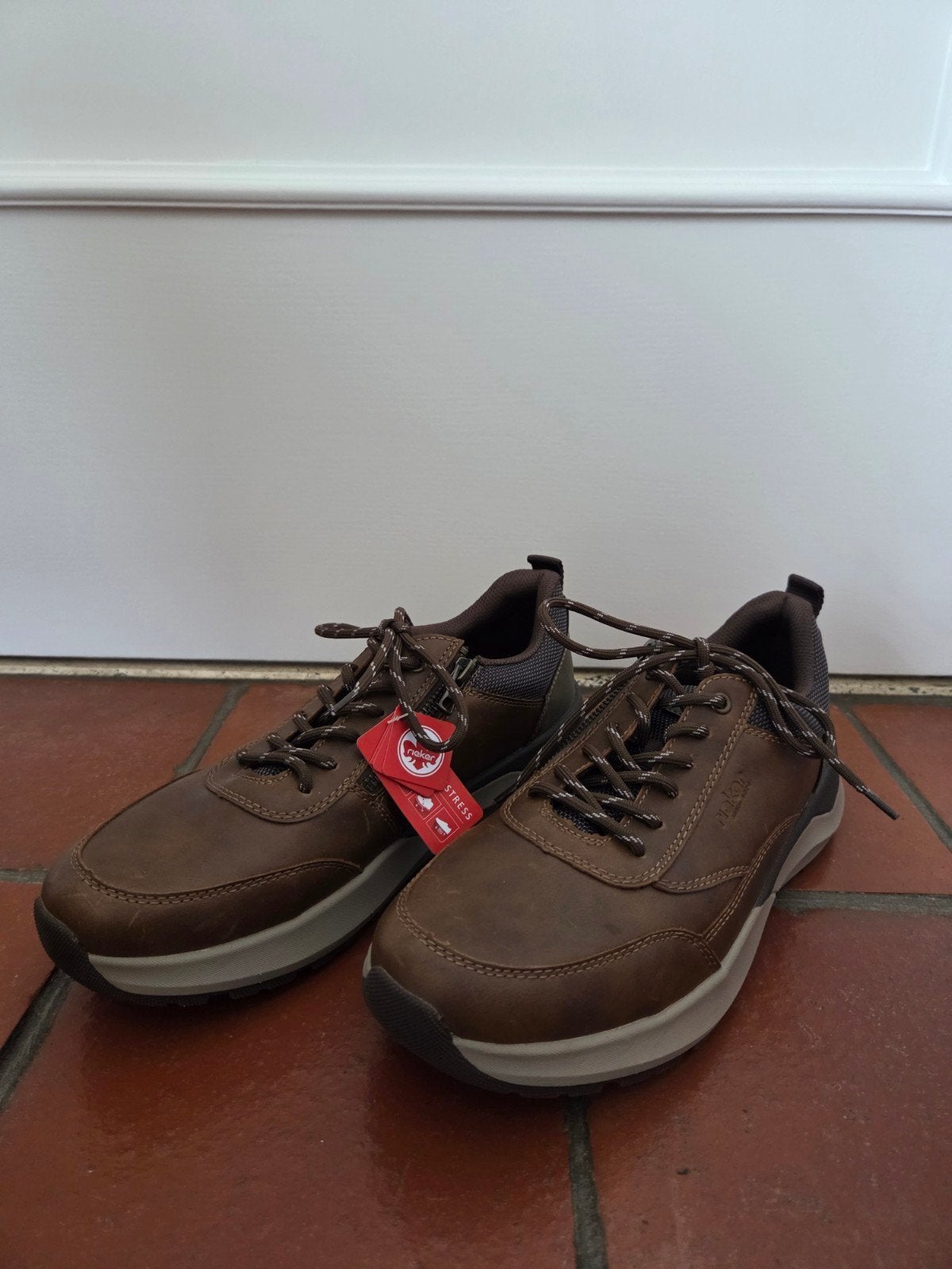 Rieker sneakers antistress heren maat 42, Vêtements | Hommes, Chaussures, Neuf, Brun, Enlèvement, Rieker