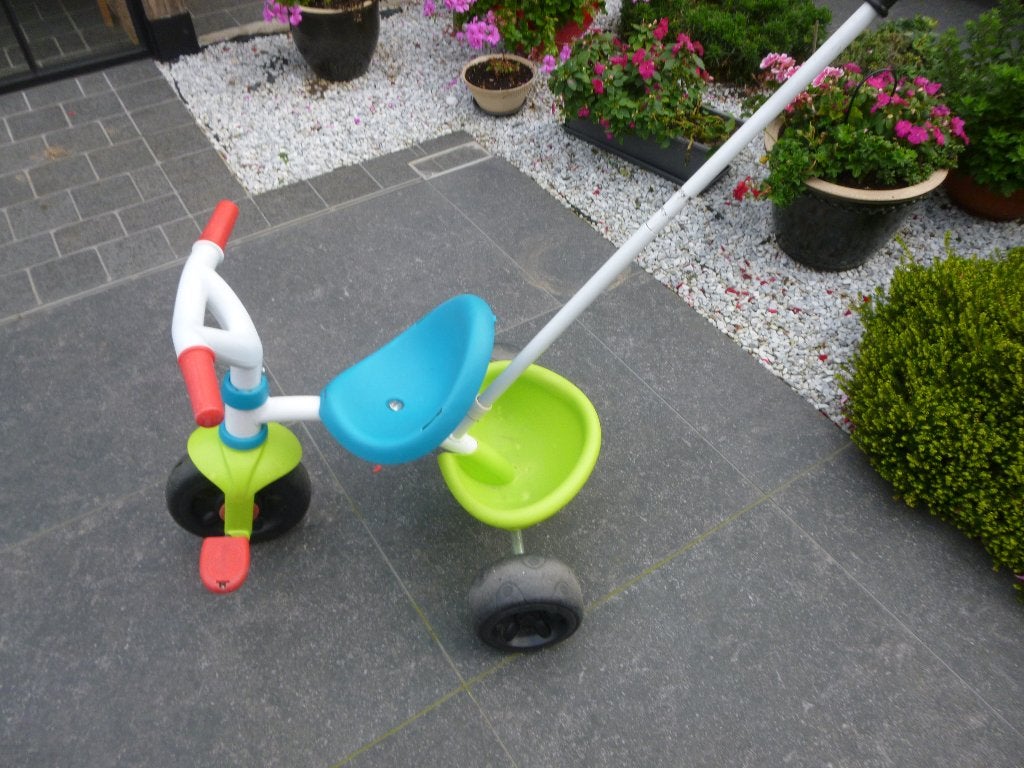 tricycle, Enlèvement, Utilisé