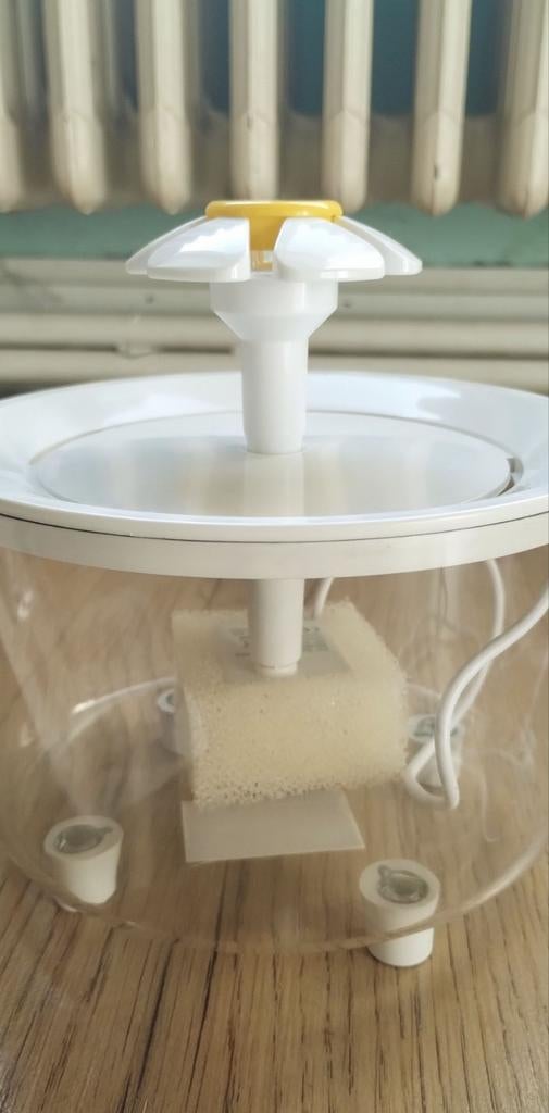 Fontaine à eau chat, Maison & Meubles, Accessoires pour la Maison | Étagères, Enlèvement