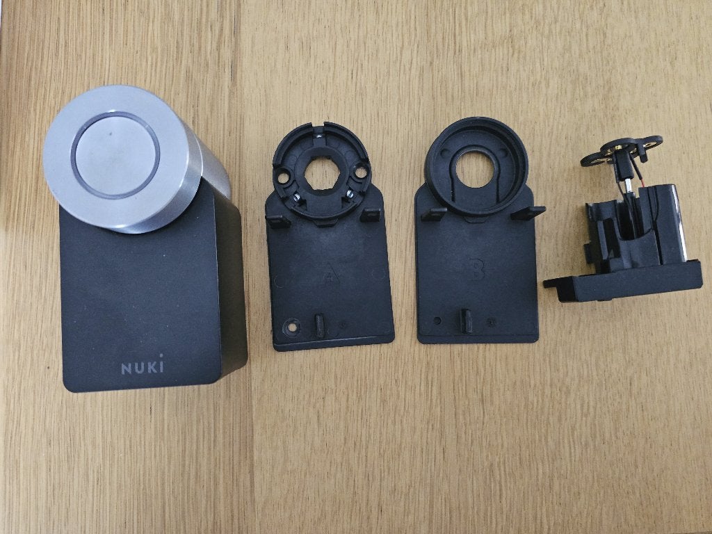 Nuki Smartlock Pro 4ème génération + keypad 2 parfait état, Maison & Meubles, Enlèvement ou Envoi, Comme neuf, Sans fil