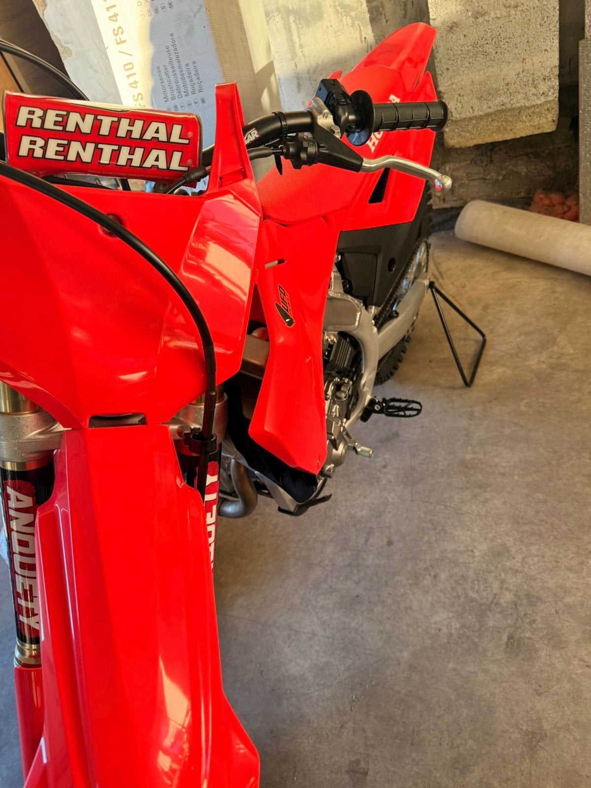 Honda crf 250 moto neuf, Motos, Motos | Honda, Particulier, Neuf, Moto de cross