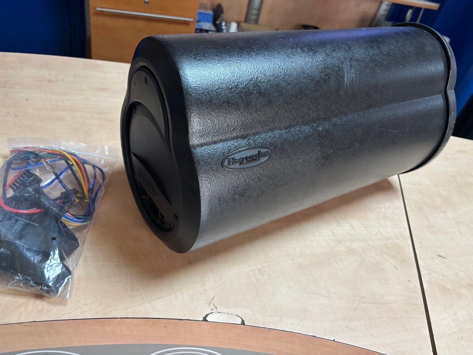 Bazooka 8” actieve subwoofer, Ophalen of Verzenden, Zo goed als nieuw