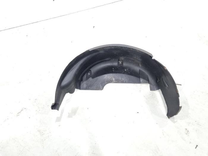 Passage de roue d'un Fiat Doblo, Autos : Pièces & Accessoires, -, 3 mois de garantie, Utilisé, Fiat