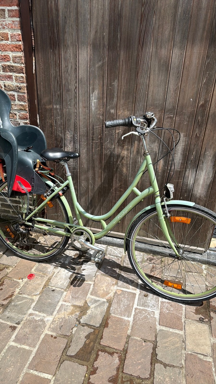 Damesfiets met versnellingen, Fietsen en Brommers, Ophalen, Zo goed als nieuw, Versnellingen