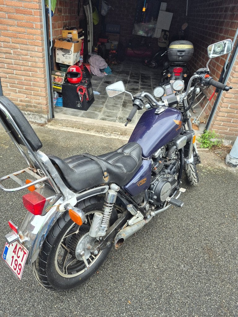 Honda magna, Particulier