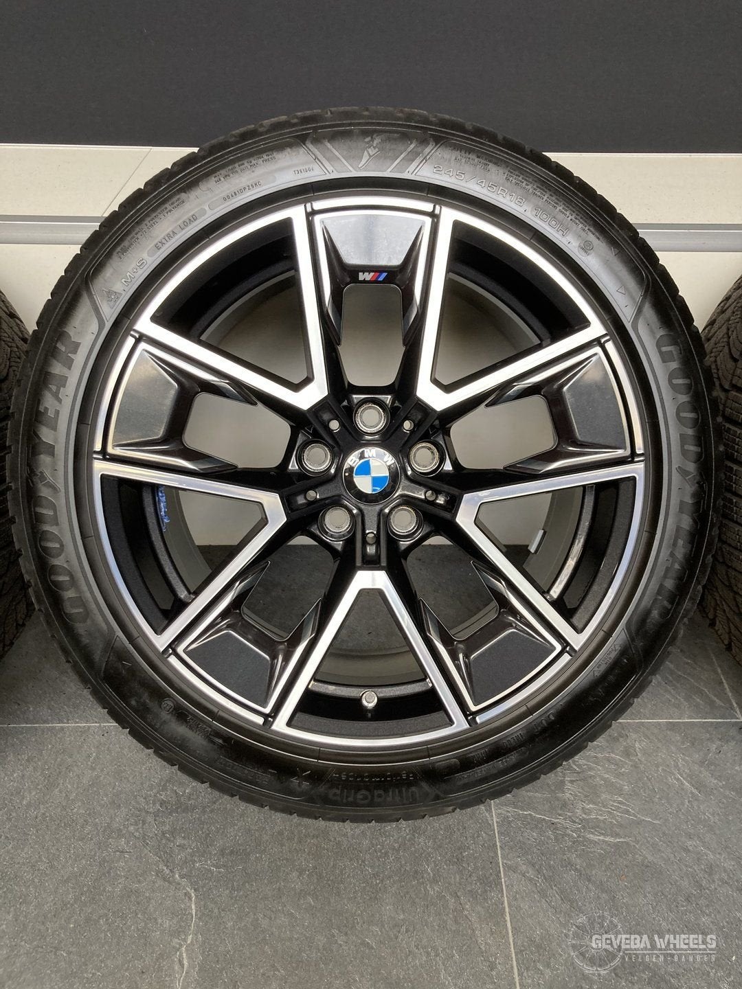 18” originele BMW i4 G26 velgen + winterbanden 858M 5x112  8, Pneus et Jantes, Véhicule de tourisme, -, 18 pouces