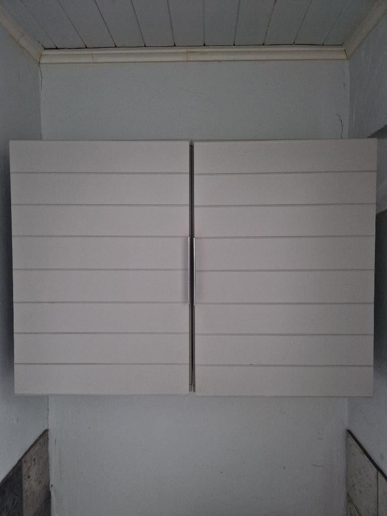 2 grijze hangkasten, Huis en Inrichting, Ophalen, Gebruikt