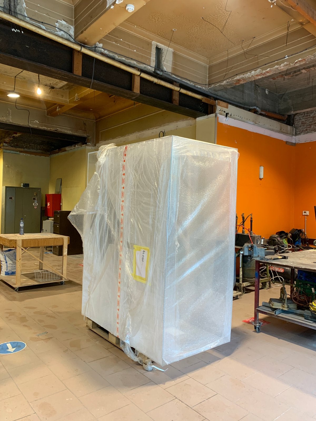Plexiglas box groot, Antiek en Kunst, Kunst | Overige Kunst, Ophalen