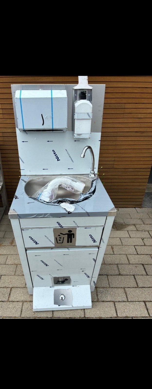 Nouveau pilier d'hygiène/station de lavage des mains en acie, Bijoux, Sacs & Beauté, Boîtes de maquillage & Beauty case, Enlèvement ou Envoi