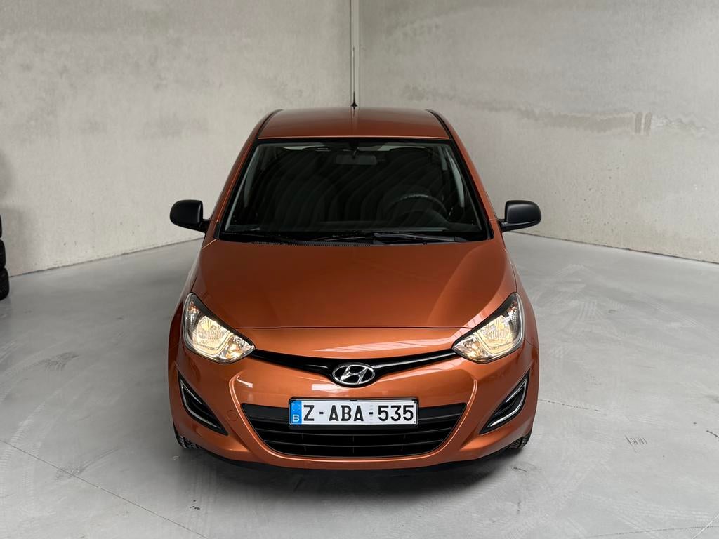Hyundai i20 - 1.2 Essence - Entretien, Autos, Euro 5, Achat, Entreprise, Boîte manuelle