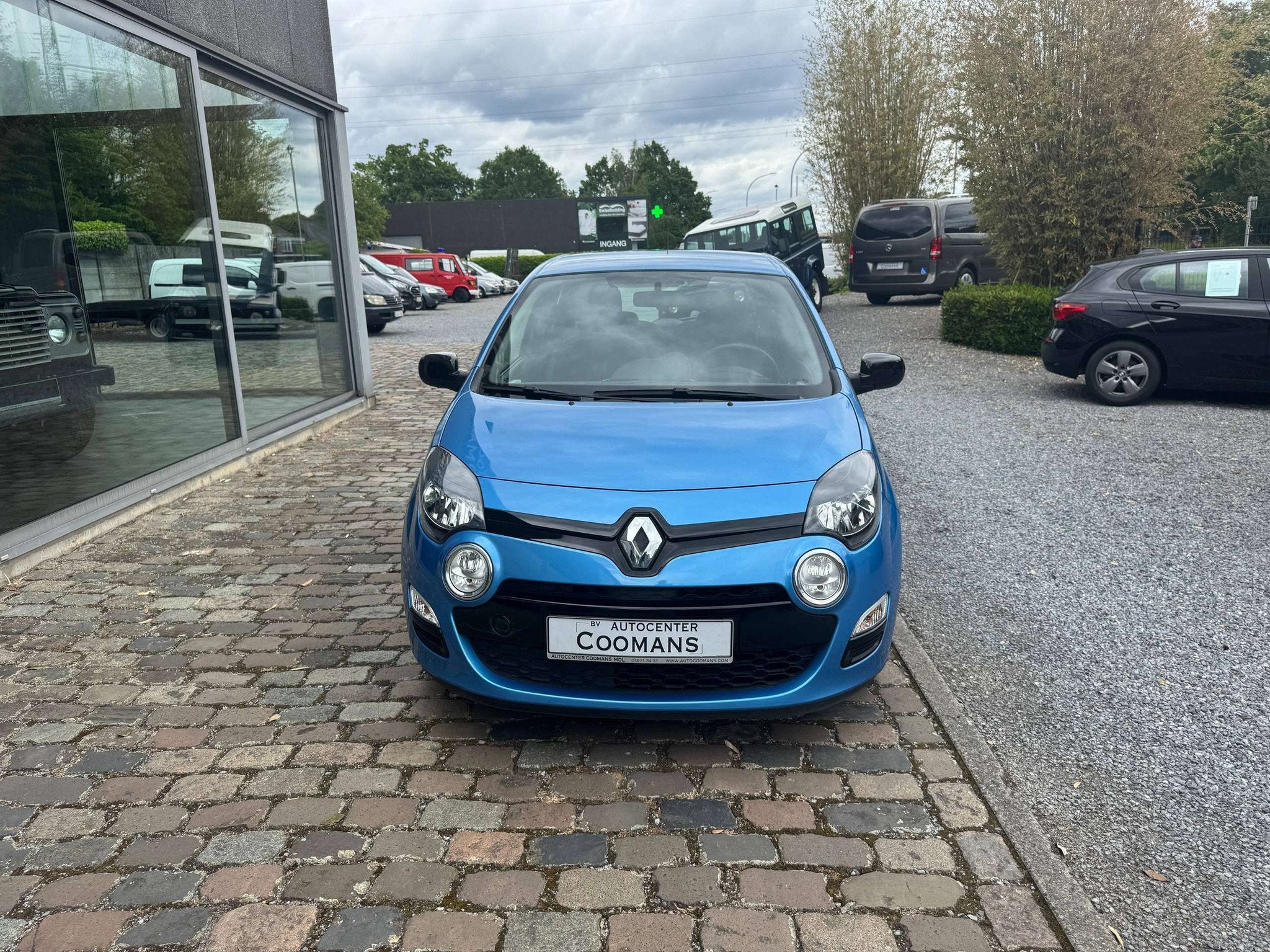 Renault Twingo 1.2i (bj 2012, automaat), Auto's, Renault, Zwart, Blauw, Bedrijf, Berline