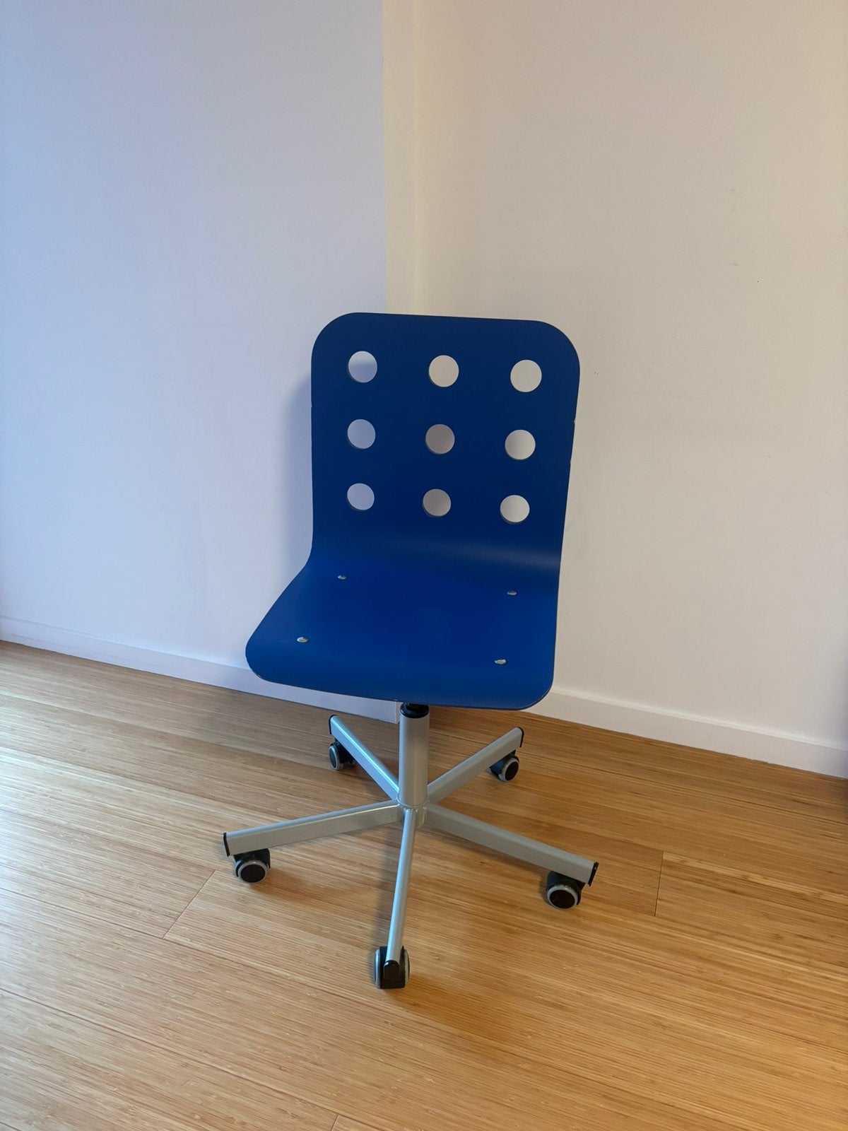 Kinderbureaustoel Jules – IKEA – blauw, Ophalen, Gebruikt, Stoel(en)