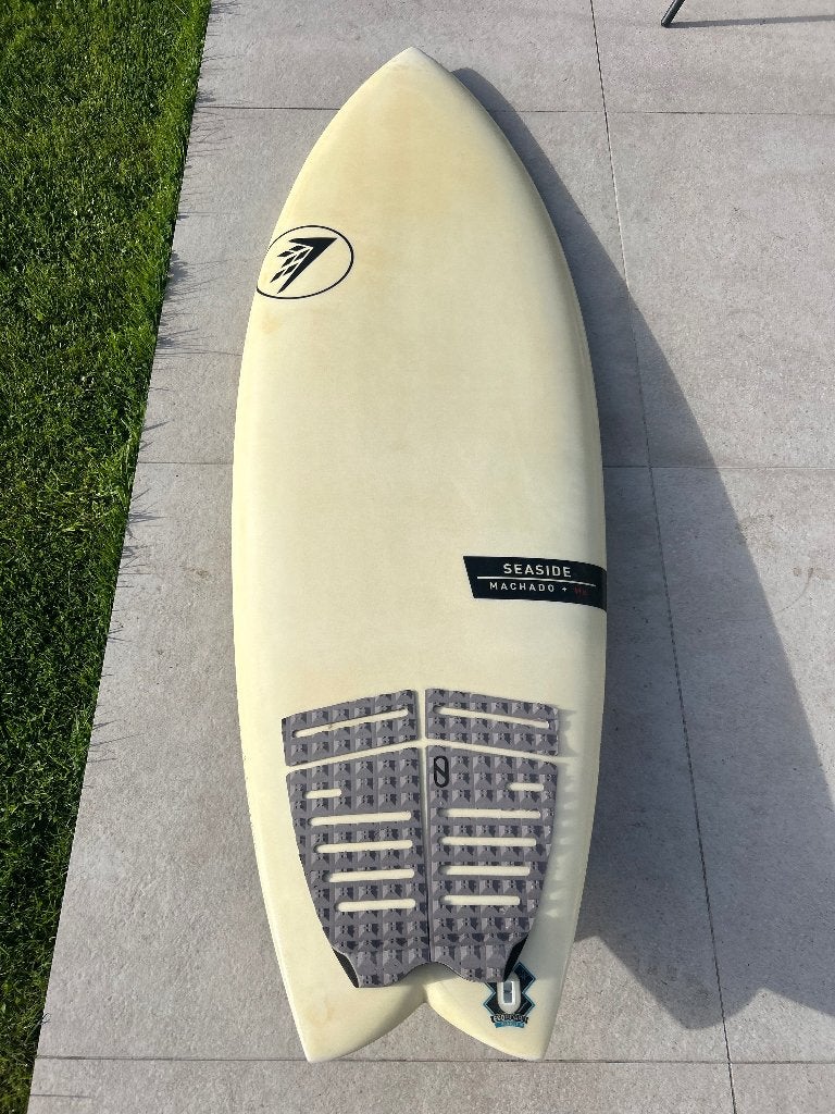 Firewire Seaside 5’8, Sports nautiques & Bateaux, Enlèvement, Utilisé, Fish, Avec ailerons