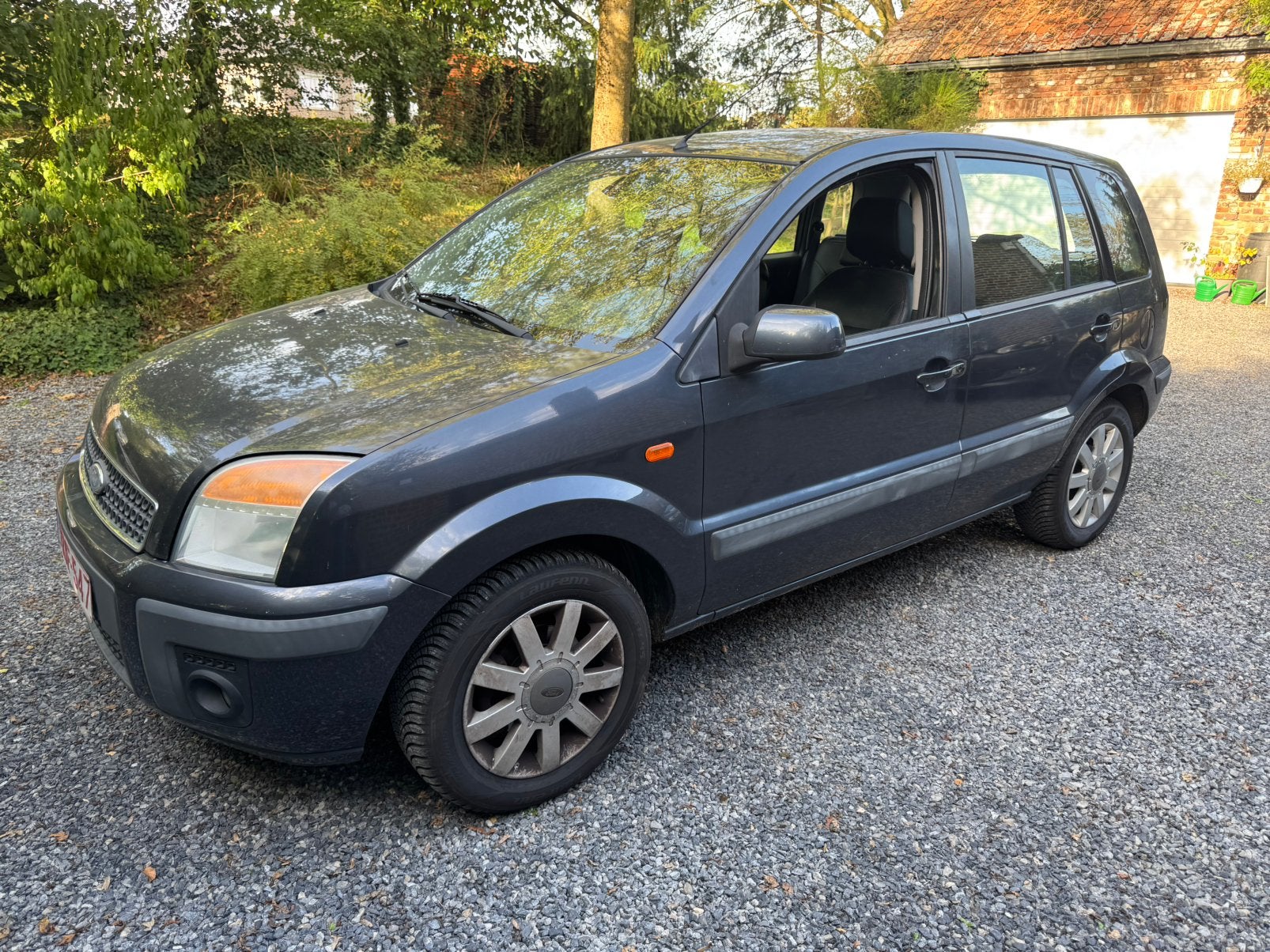 Ford fusion, Autos, Cuir, Argent ou Gris, Achat, 750 kg