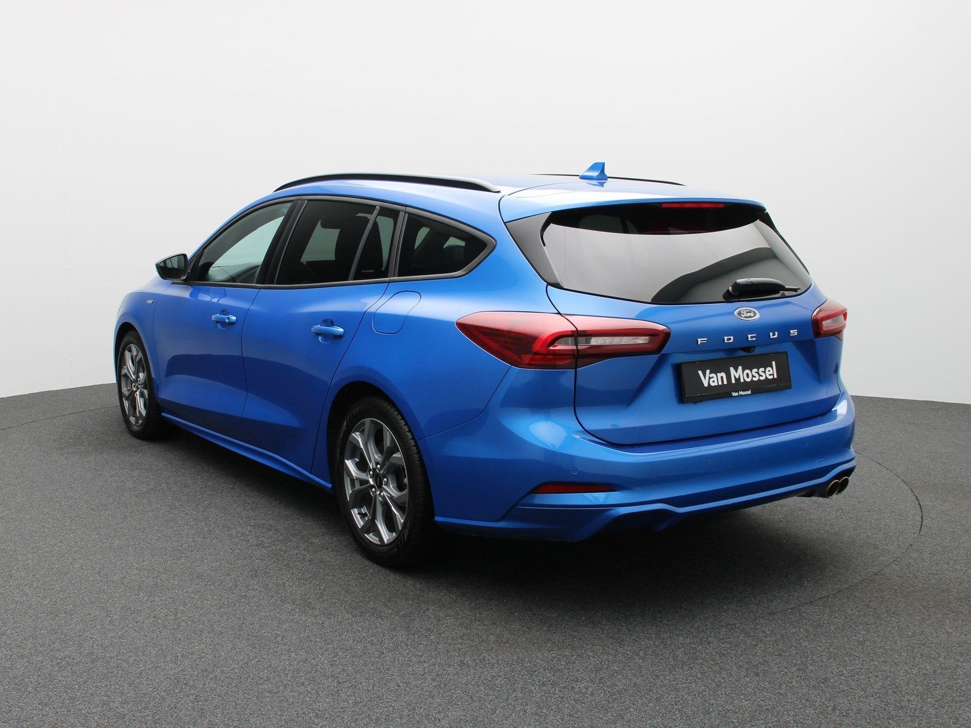 Ford Focus Clipper 1.0i EcoB. MHEV 114kW ST-Line Design DCT, Auto's, Gebruikt, https://public.car-pass.be/vhr/6ee0d03c-0925-4d72-b174-e06b0a12914f