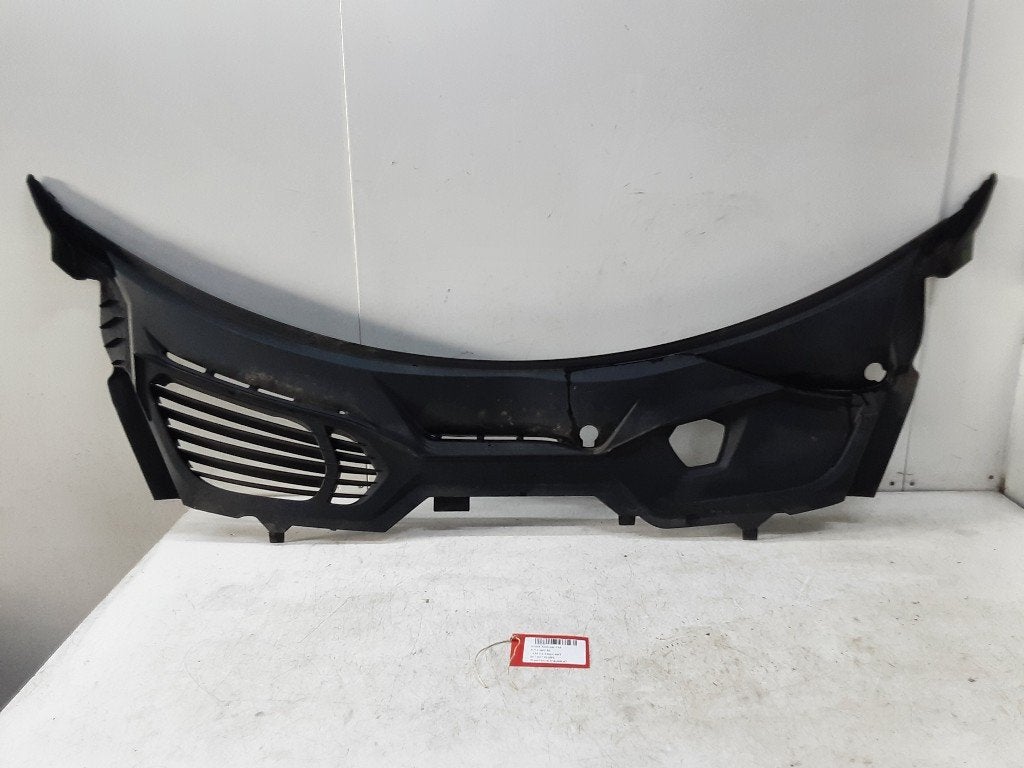 SIERLIJSTEN VOORRUIT Porsche Taycan (Y1A) (9J1819401B), Auto-onderdelen, Gebruikt, Voor, Rue de l'Espoir 34 34
4030  GRIVEGNÉE, BE