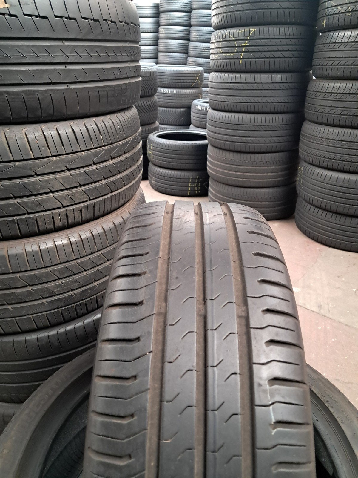 18555r15 185 55 r15 185/55/r15 continental avec montage, Autos : Pièces & Accessoires