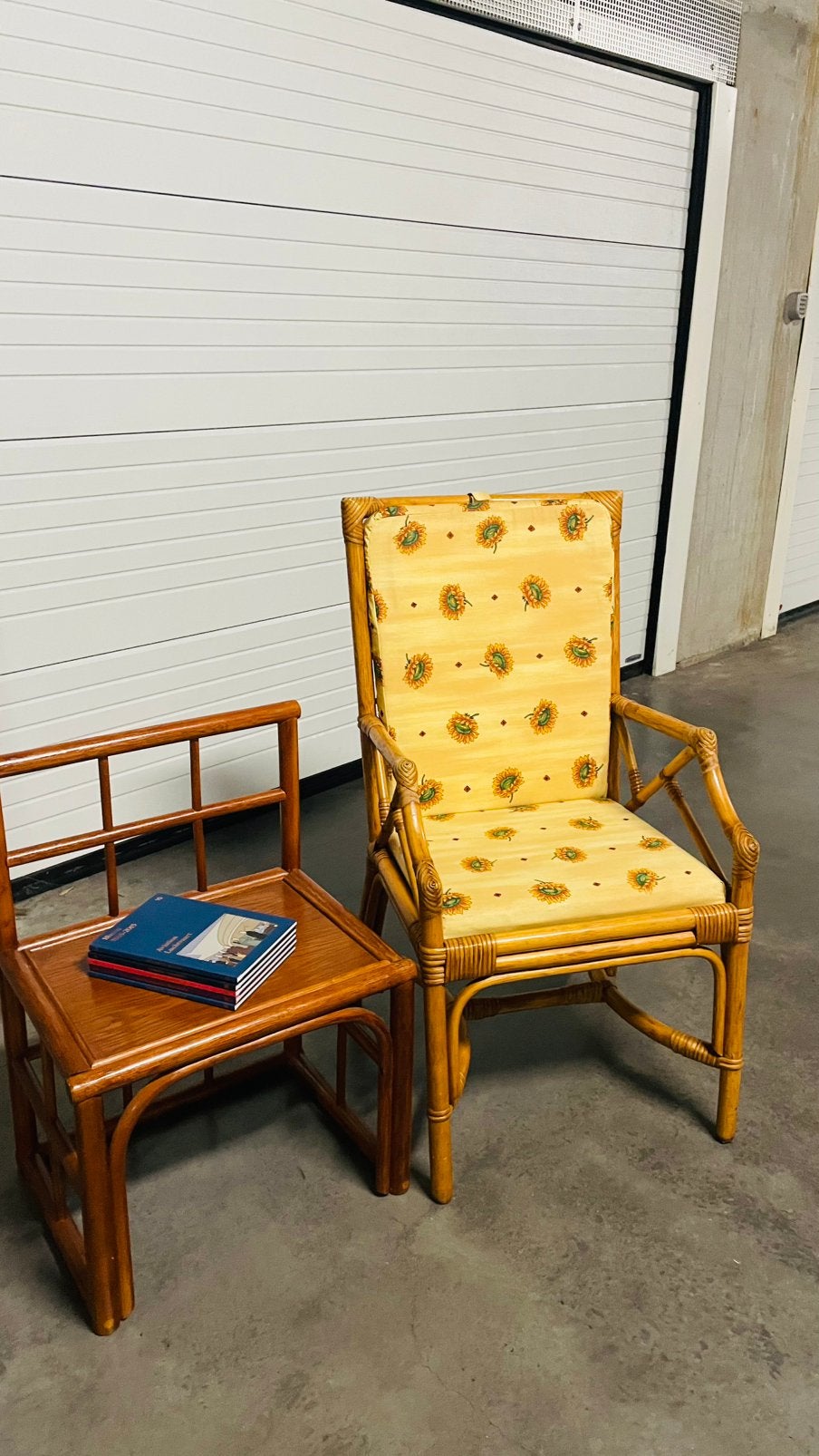 Rotan set voor een leuk leeshoekje, stoel is nieuw bekleed, Ophalen, Riet of Rotan