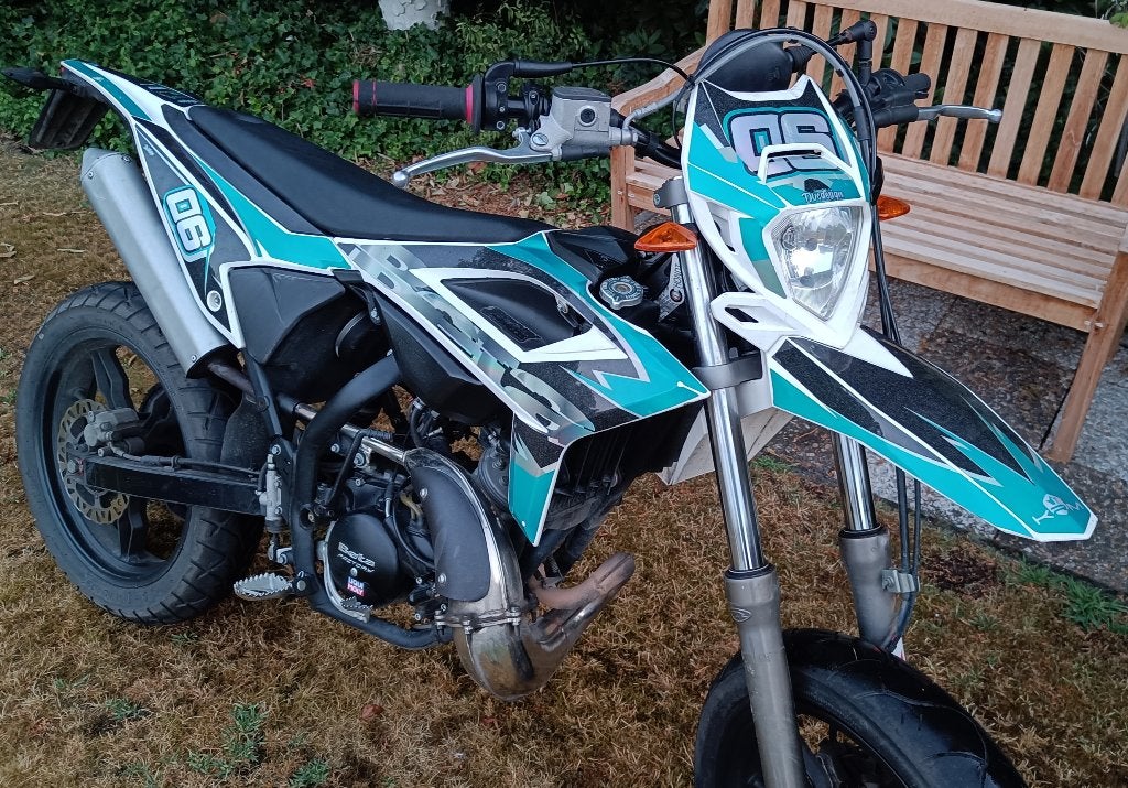 Beta 50 RR Motard 2024, 6 versnellingen, Zo goed als nieuw, 50 cc, Ophalen