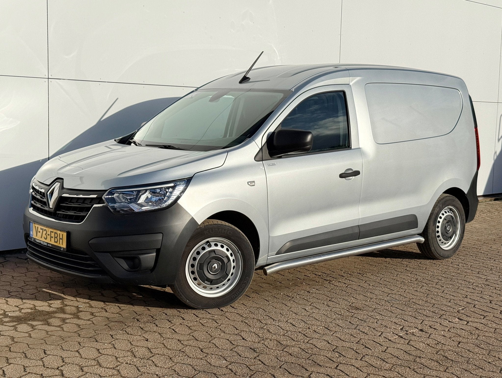 Renault Express 1.5 Blue dCi L1 Airco Cruise Control Trekhaa, Auto's, Voorwielaandrijving, Gebruikt, Euro 6, 4 cilinders