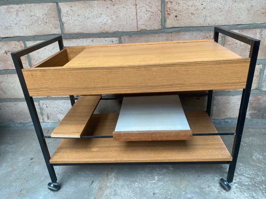 Trolley, Tuin en Terras, Ophalen, Zo goed als nieuw