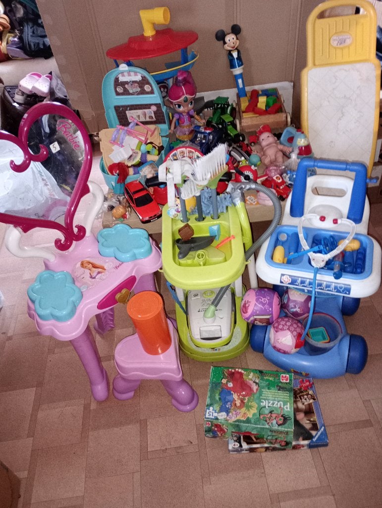 lot speelgoed voor rommelmarkt / brocante of eigen gebruik, Enlèvement, Utilisé