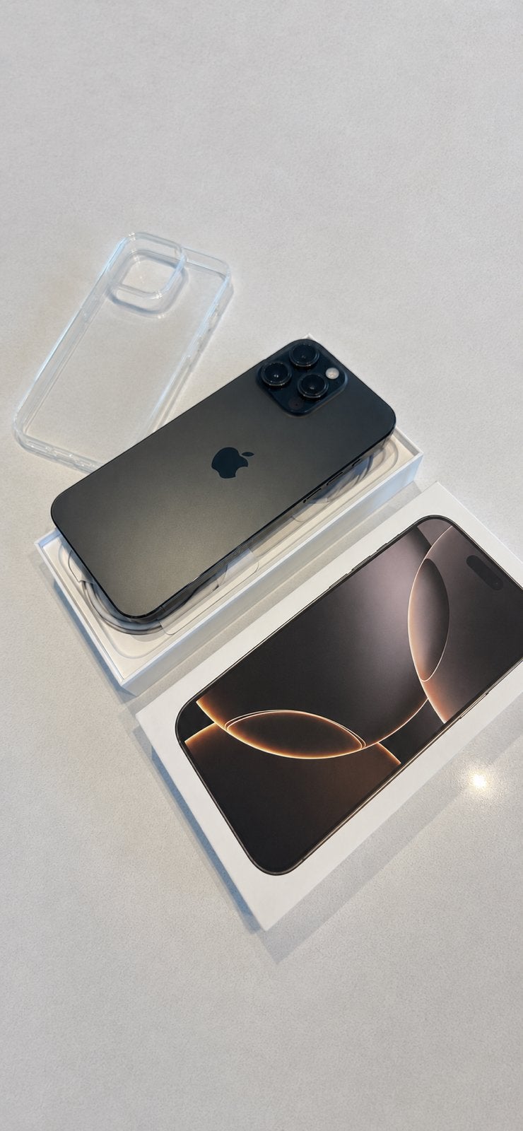 Iphone 16 Pro Max, Telecommunicatie, Ophalen, Zo goed als nieuw, IPhone 16