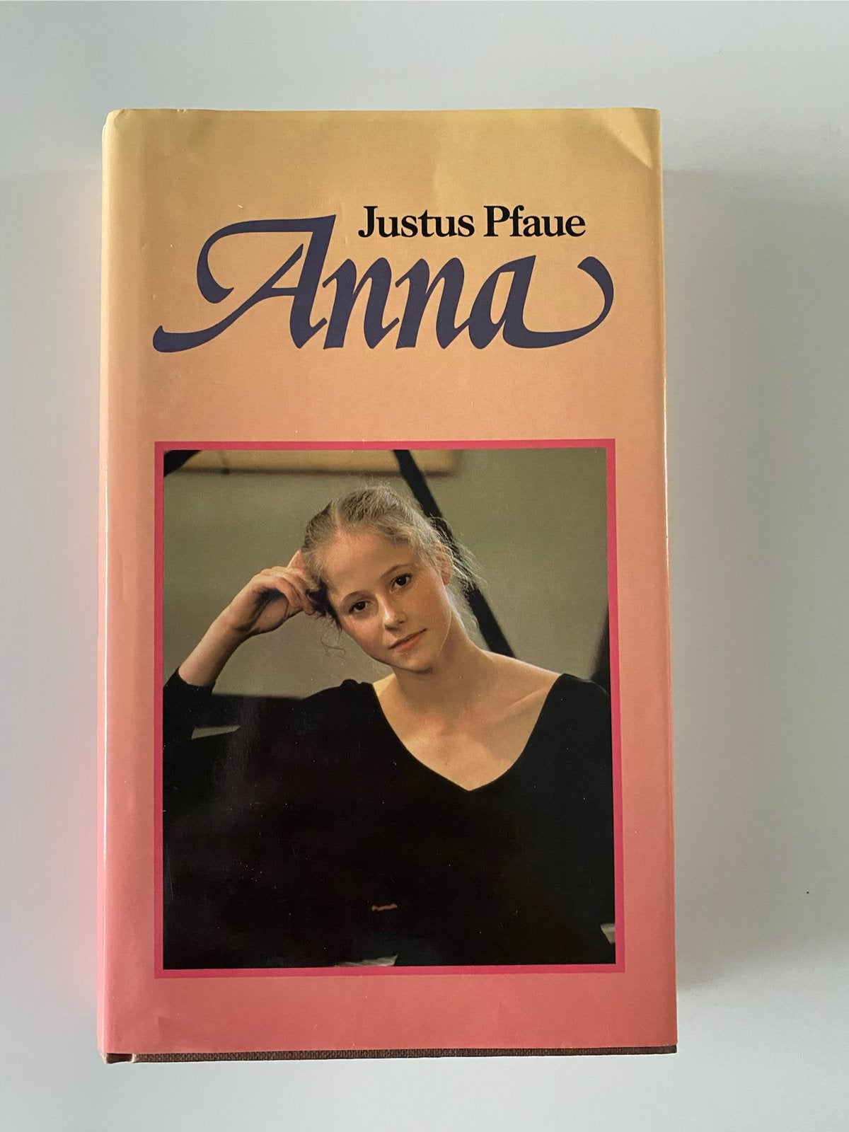 Anna van Justus Pfaue, Ophalen of Verzenden, Zo goed als nieuw