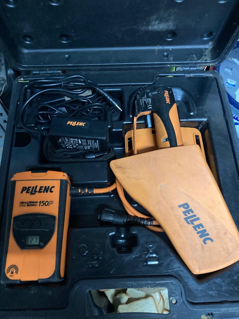 Elektrische snoeischaar Pellenc Prunion, Ophalen, Gebruikt